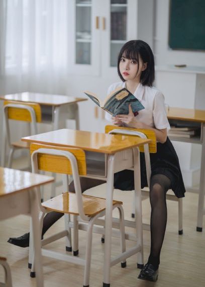 黑人中出一區(qū)二區(qū)_高清免費電影觀看