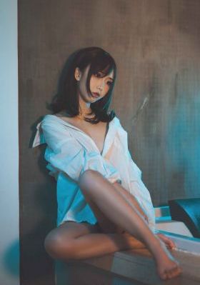 亞洲一區二區自拍_國產劇免費在線觀看